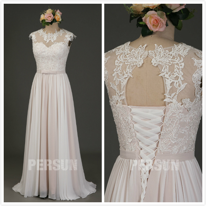 robe mariée rose pâle col illusion appliqué de dentelle guipure